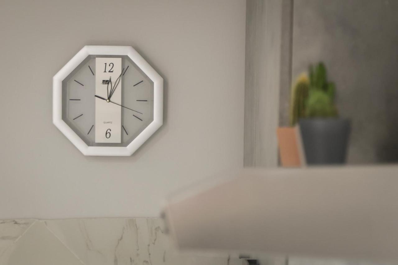 Modern By Sasy In The Centre *