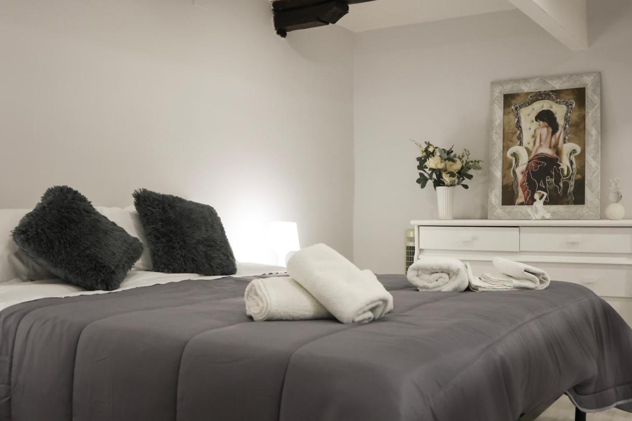 Modern By Sasy In The Centre